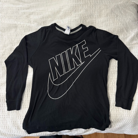 Nike Black and White Cotton Long Sleeve Tee - Picture 1 of 3
